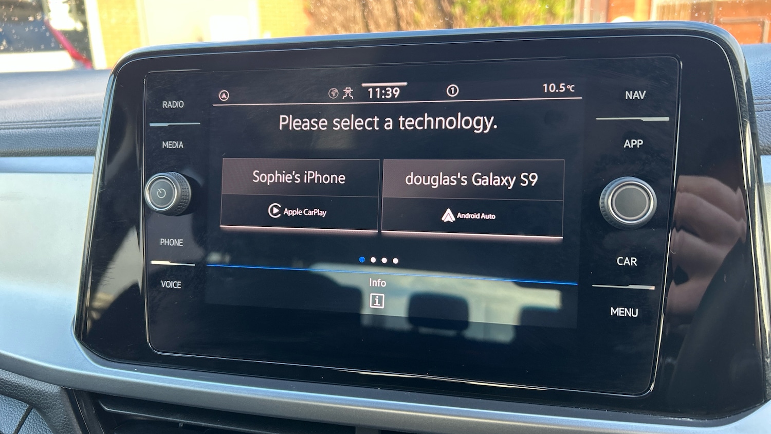 Used Volkswagen T-Roc 2025 for sale - 76877759: Photo 23