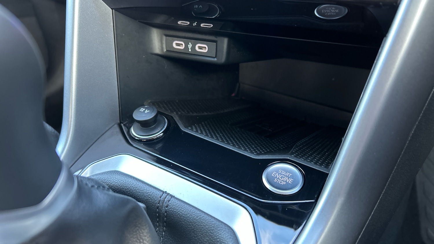 Used Volkswagen T-Roc 2025 for sale - 76877759: Photo 26