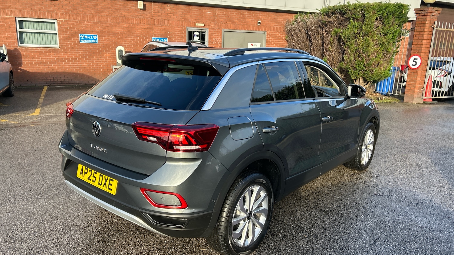 Used Volkswagen T-Roc 2025 for sale - 76877759: Photo 41