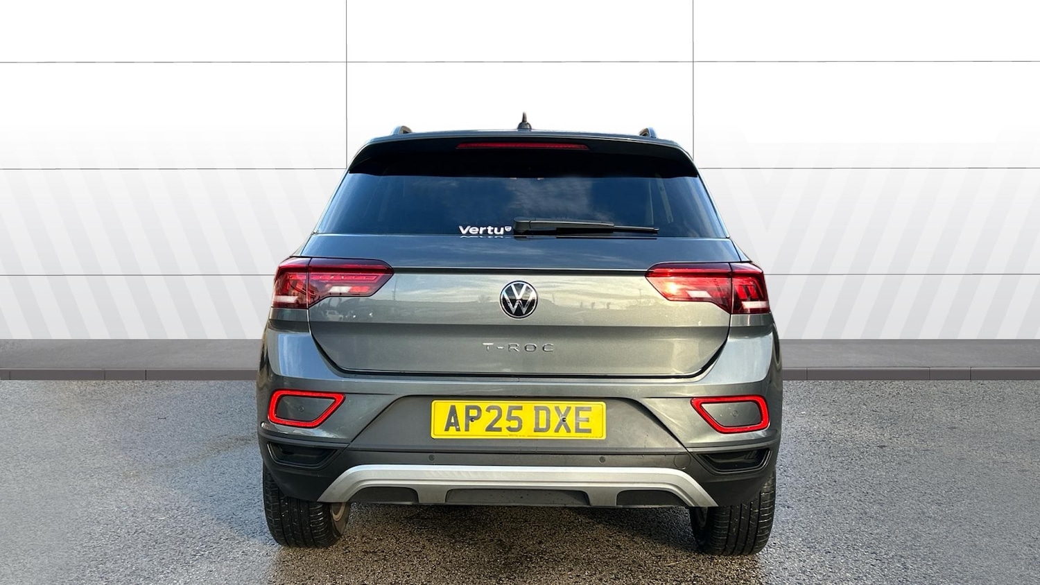 Used Volkswagen T-Roc 2025 for sale - 76877759: Photo 6