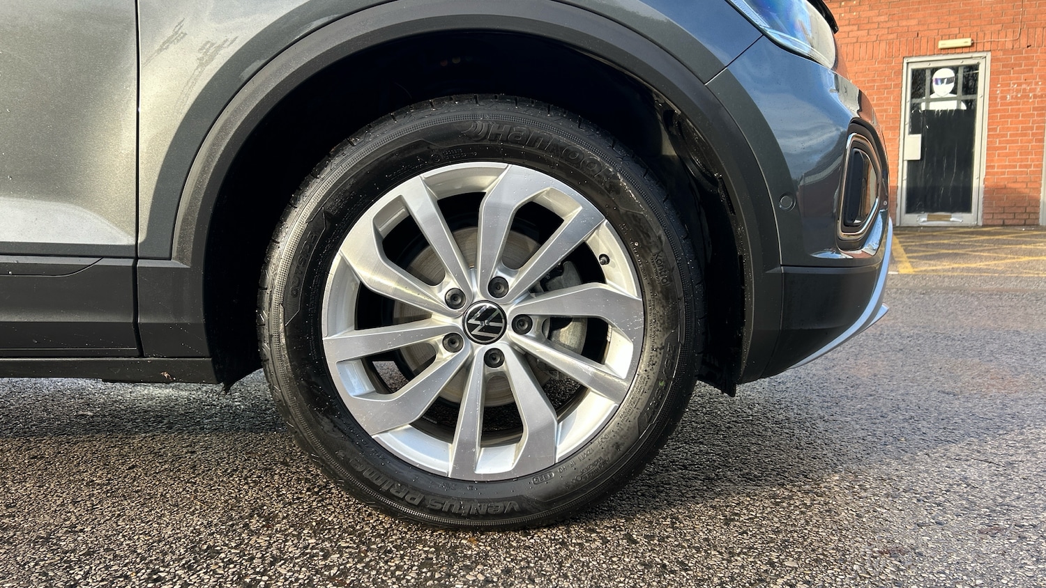 Used Volkswagen T-Roc 2025 for sale - 76877759: Photo 7