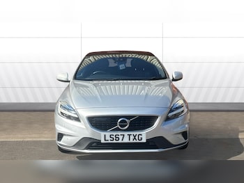 Used Volvo V40 2017 for sale - 78367540: Photo