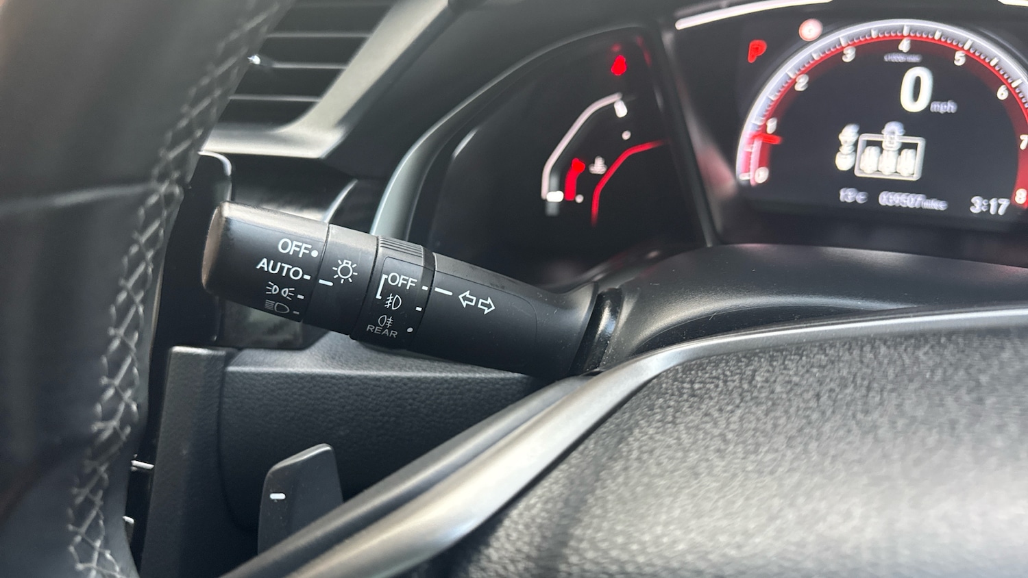 Used Honda Civic 2019 for sale - 76681576: Photo 14