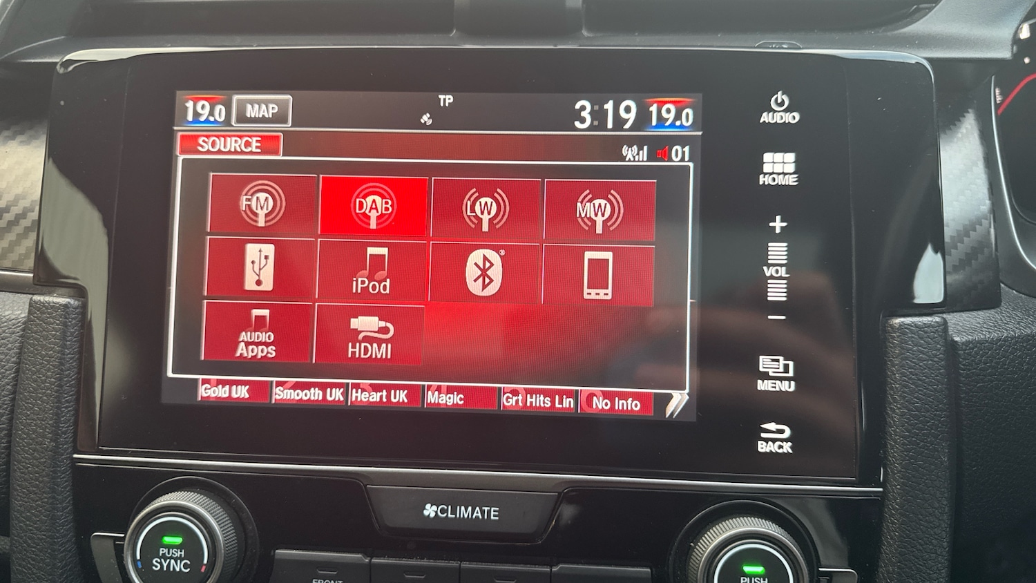 Used Honda Civic 2019 for sale - 76681576: Photo 23