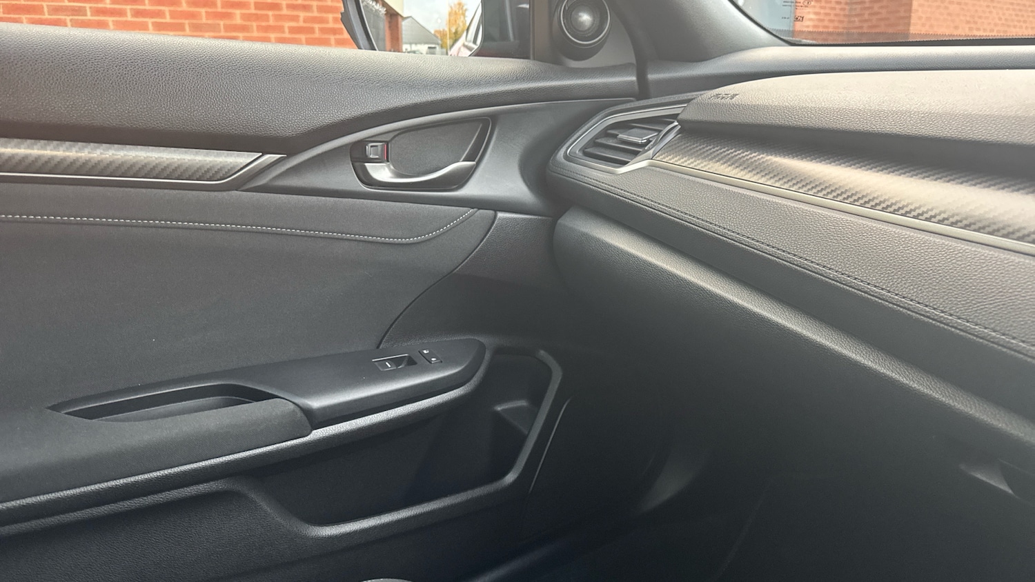 Used Honda Civic 2019 for sale - 76681576: Photo 26