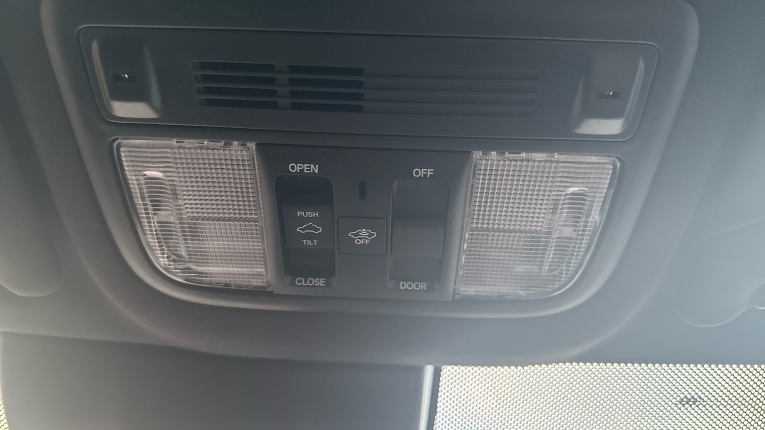 Used Honda Civic 2019 for sale - 76681576: Photo 28