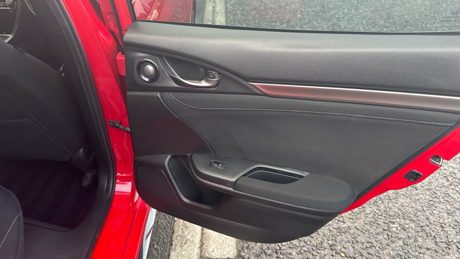 Used Honda Civic 2019 for sale - 76681576: Photo 33