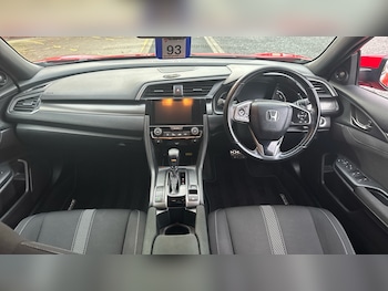 Used Honda Civic 2019 for sale - 76681576: Photo