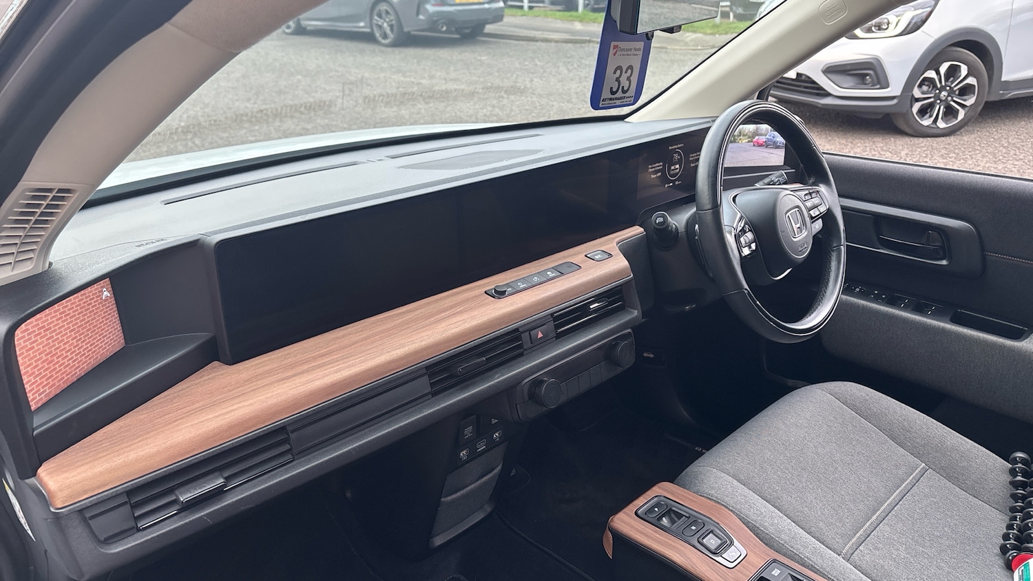 Used Honda e 2023 for sale - 77962121: Photo 2