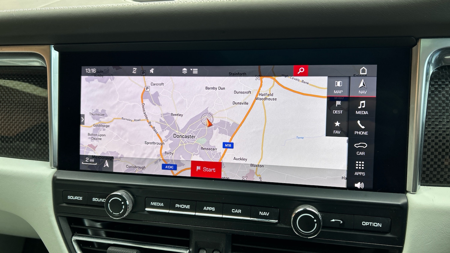 Used Porsche Macan 2020 for sale - 76891950: Photo 12