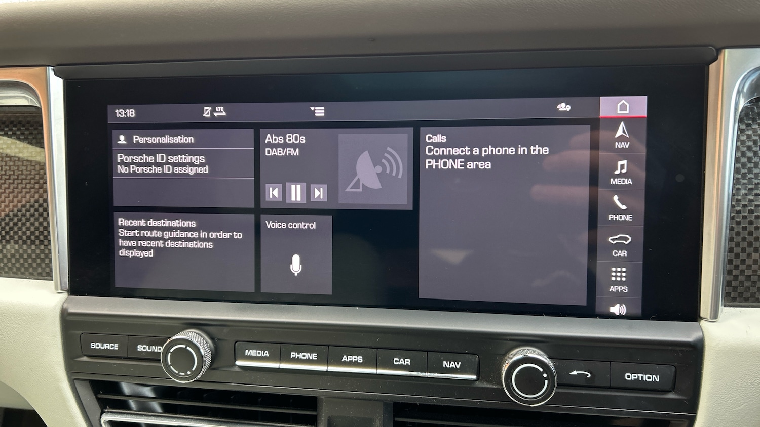 Used Porsche Macan 2020 for sale - 76891950: Photo 25