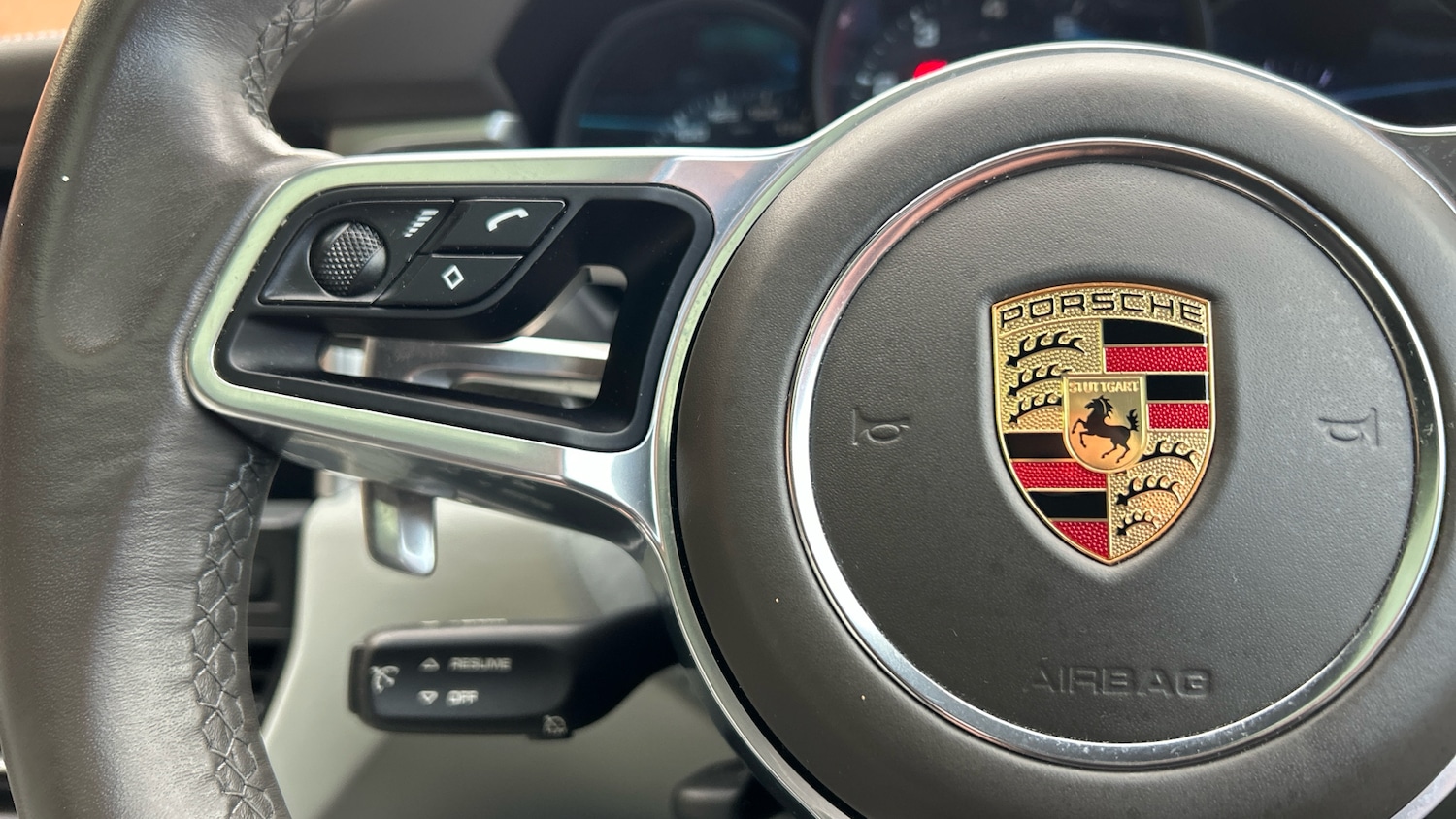 Used Porsche Macan 2020 for sale - 76891950: Photo 26