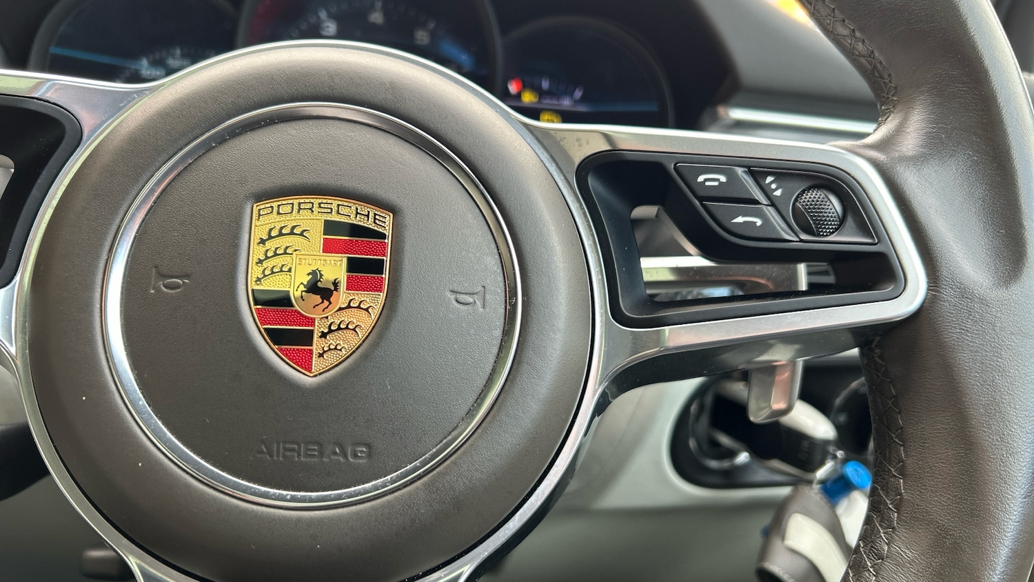 Used Porsche Macan 2020 for sale - 76891950: Photo 27