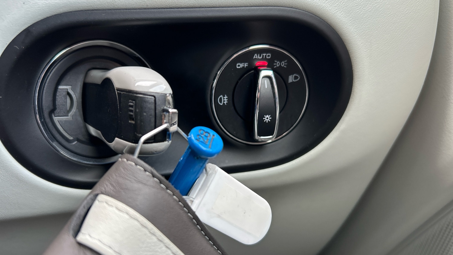 Used Porsche Macan 2020 for sale - 76891950: Photo 31