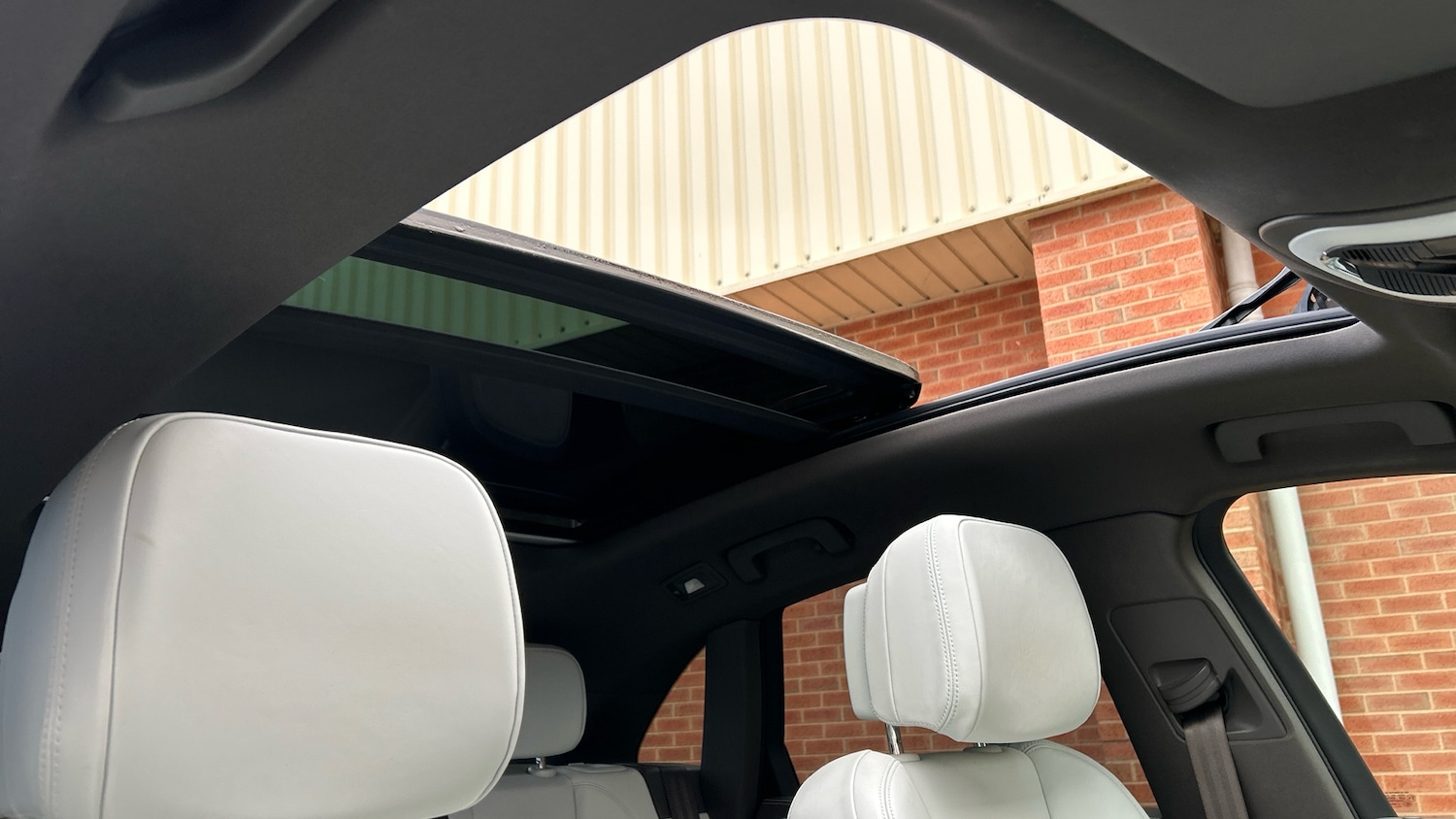 Used Porsche Macan 2020 for sale - 76891950: Photo 33