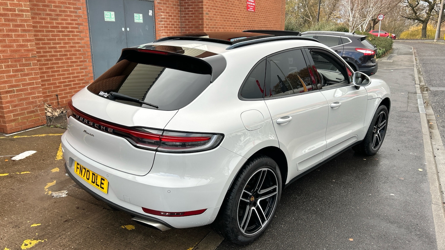 Used Porsche Macan 2020 for sale - 76891950: Photo 41