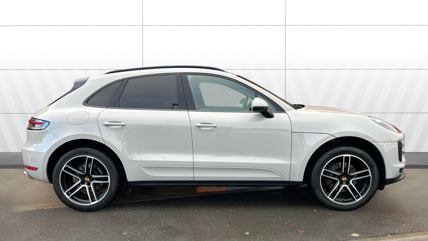 Used Porsche Macan 2020 for sale - 76891950: Photo 5
