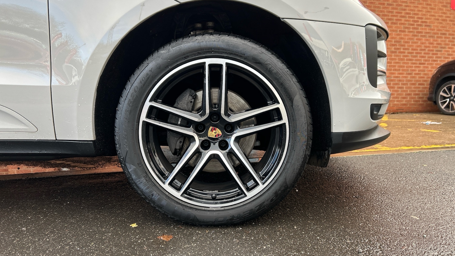 Used Porsche Macan 2020 for sale - 76891950: Photo 7