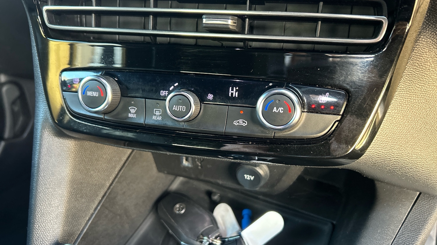 Used Vauxhall Mokka 2023 for sale - 76652227: Photo 24