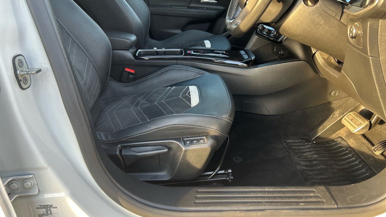 Used Vauxhall Mokka 2023 for sale - 76652227: Photo 33