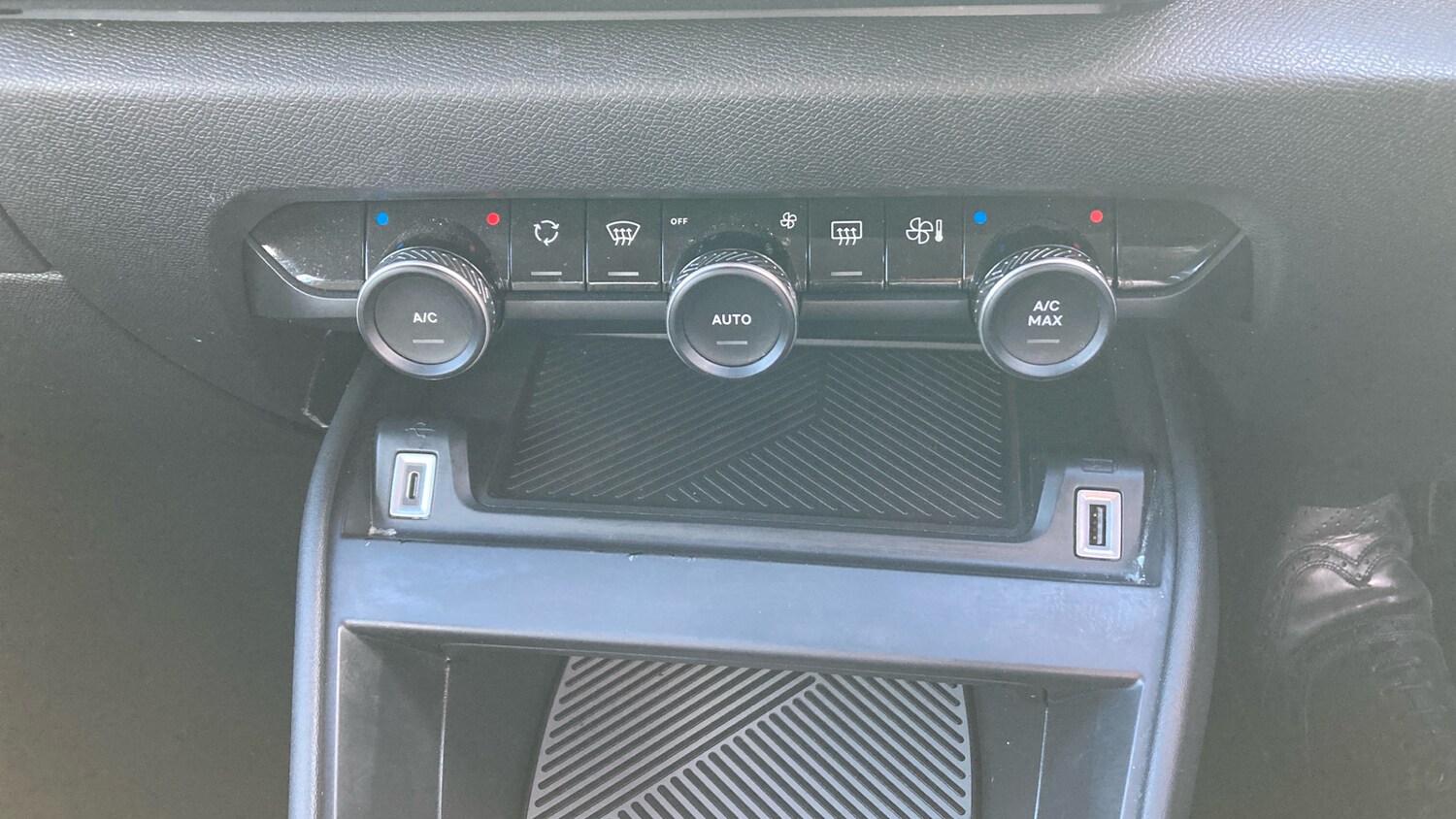 Used Citroen C4 2021 for sale - 78106137: Photo 29