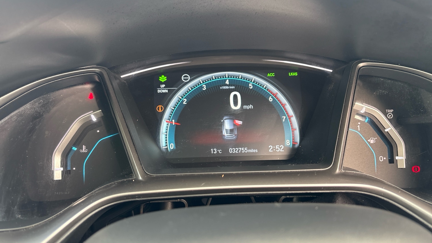 Used Honda Civic 2017 for sale - 76477766: Photo 11