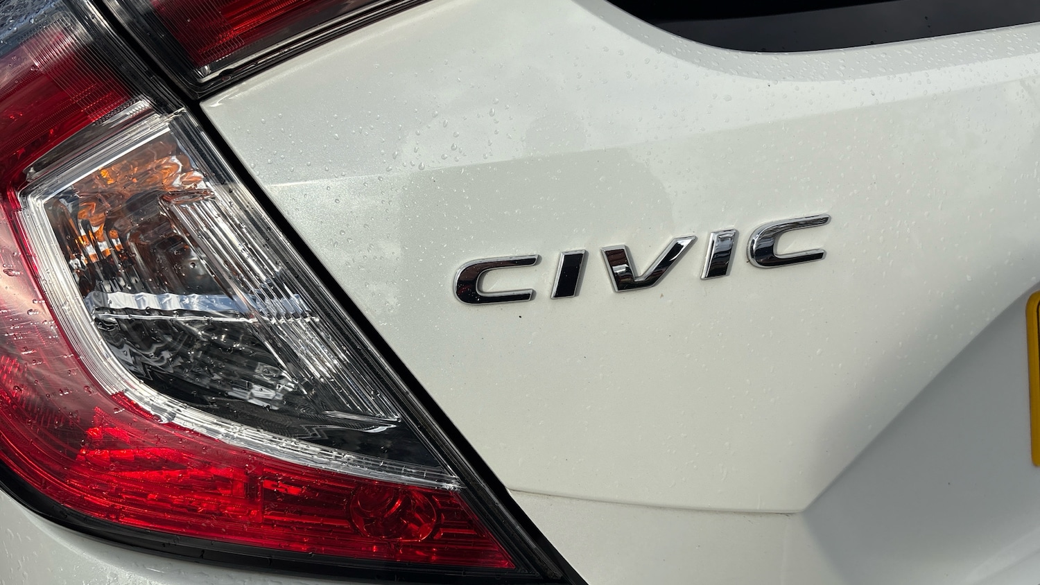 Used Honda Civic 2017 for sale - 76477766: Photo 38