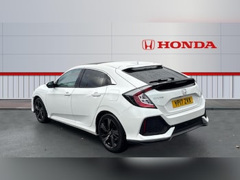 Used Honda Civic 2017 for sale - 76477766: Photo