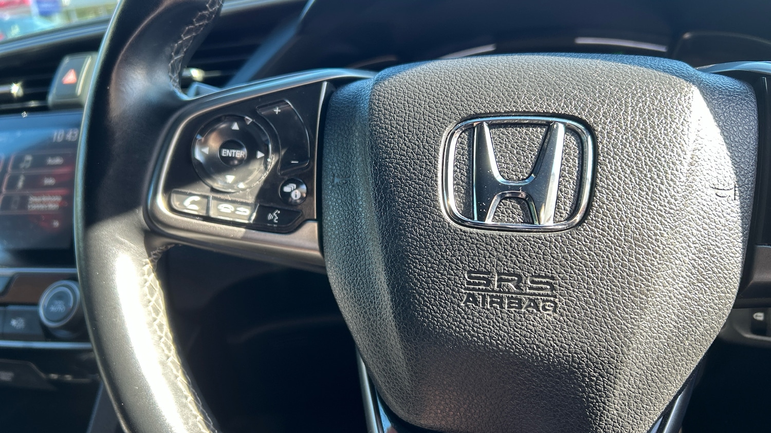 Used Honda Civic 2019 for sale - 76016879: Photo 19