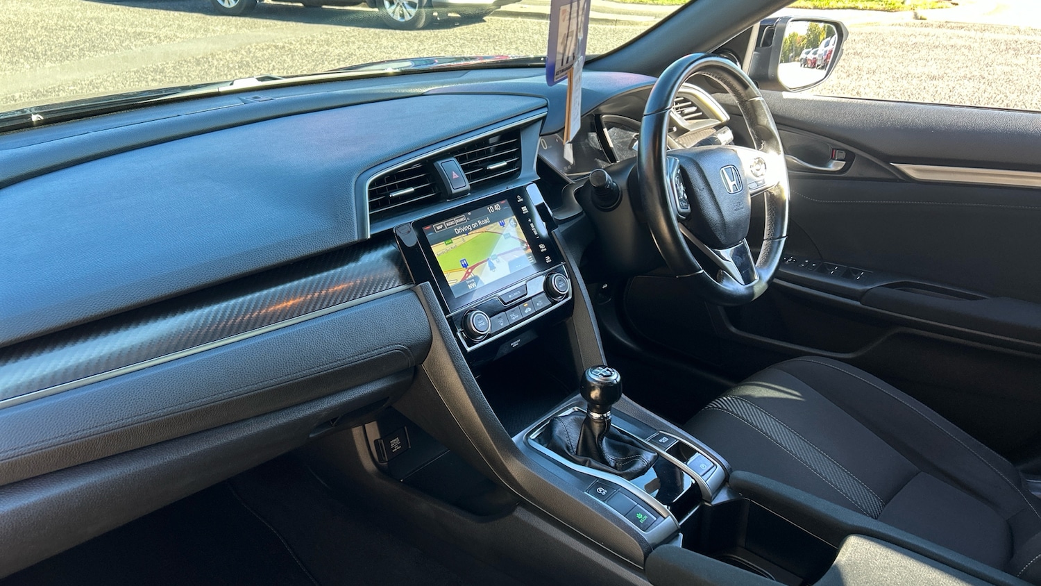 Used Honda Civic 2019 for sale - 76016879: Photo 2