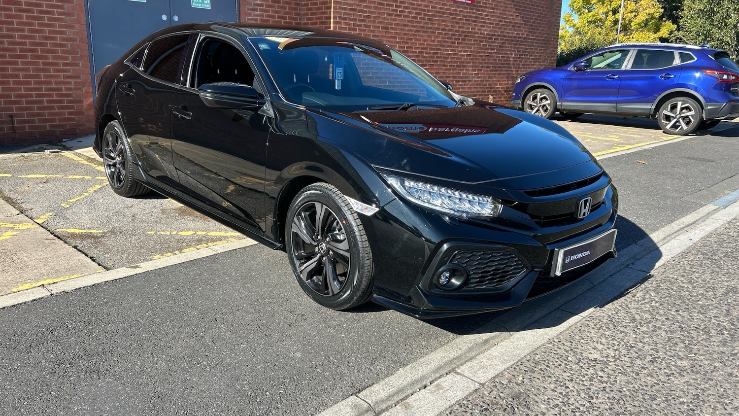 Used Honda Civic 2019 for sale - 76016879: Photo 28