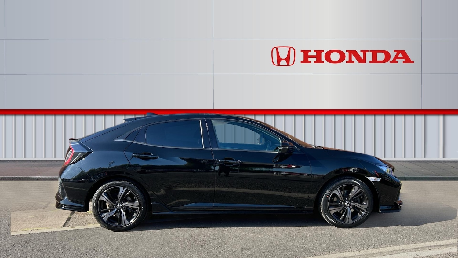 Used Honda Civic 2019 for sale - 76016879: Photo 5