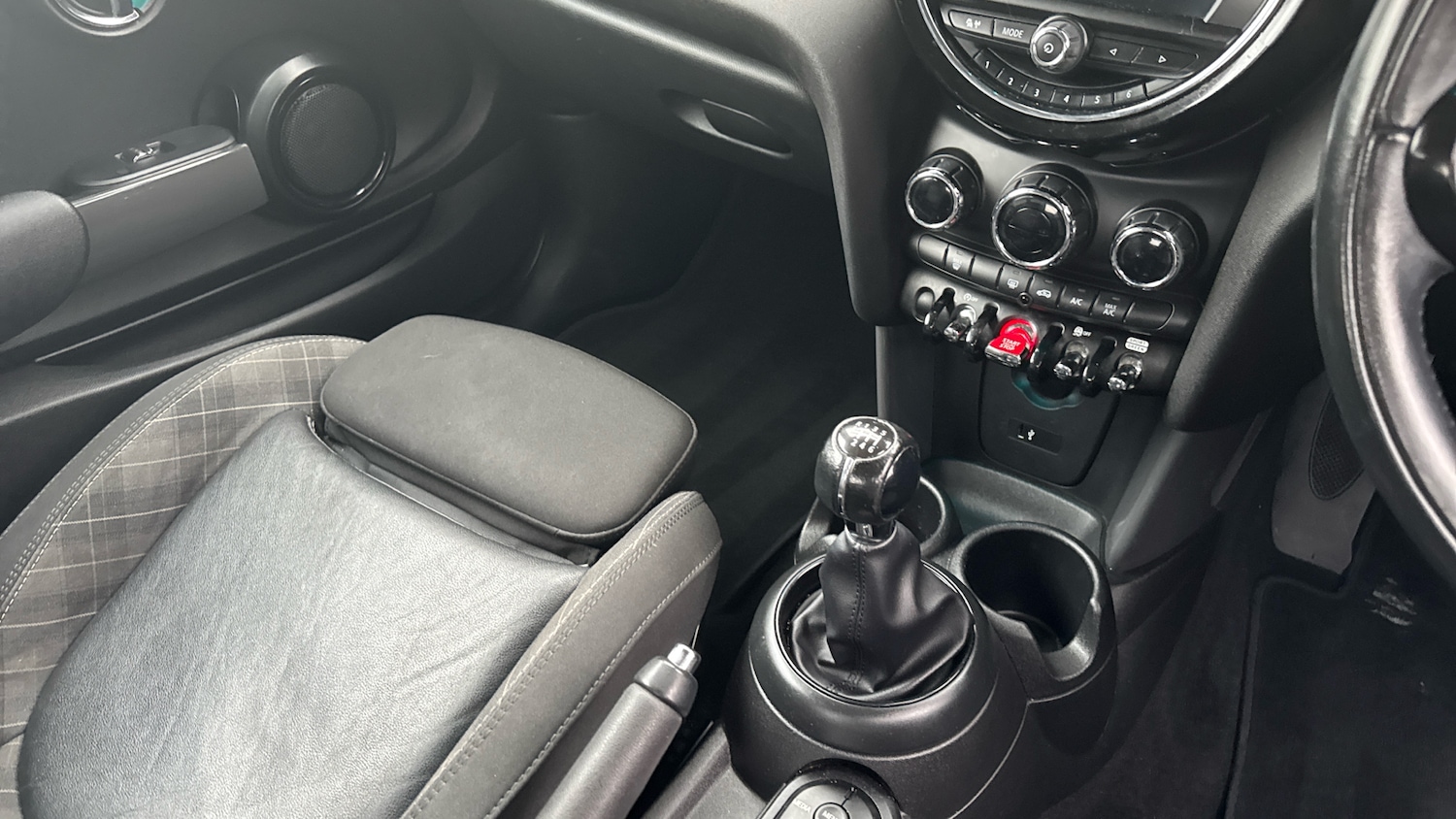 Used MINI Hatch 2018 for sale - 77530190: Photo 14