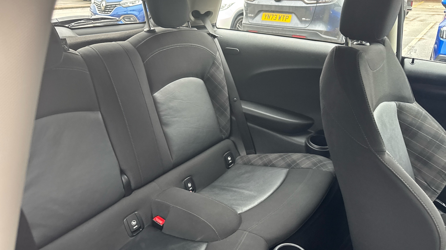 Used MINI Hatch 2018 for sale - 77530190: Photo 16