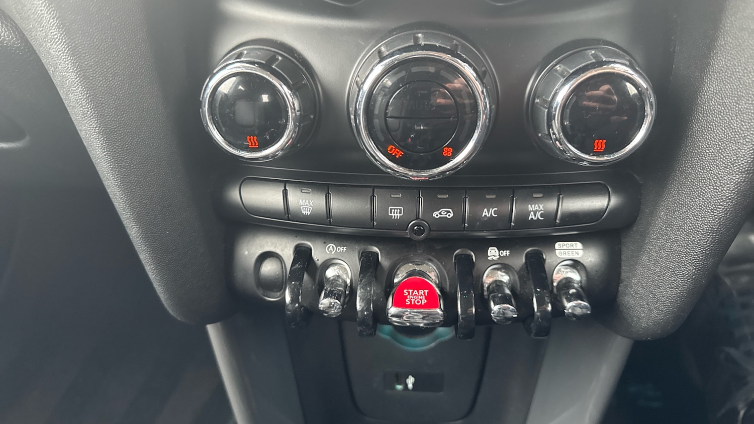 Used MINI Hatch 2018 for sale - 77530190: Photo 30