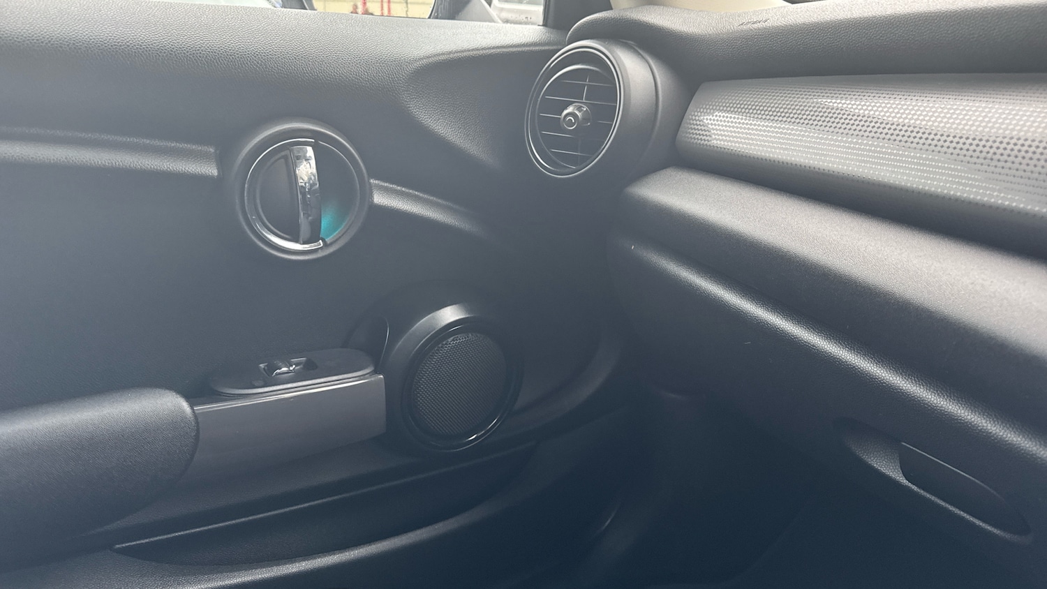 Used MINI Hatch 2018 for sale - 77530190: Photo 36