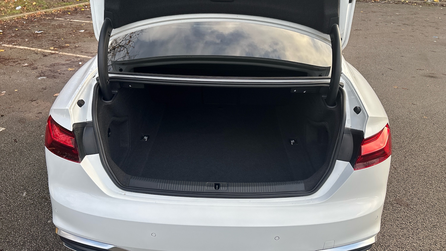 Used Audi A5 2022 for sale - 76859704: Photo 4