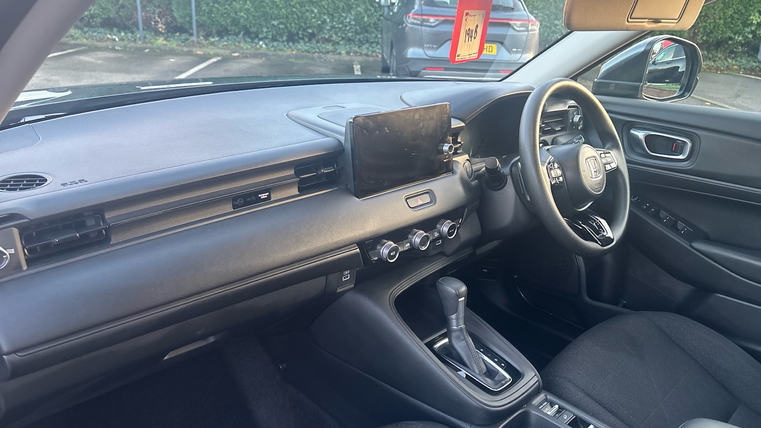 Used Honda HR-V 2024 for sale - 76766838: Photo 2