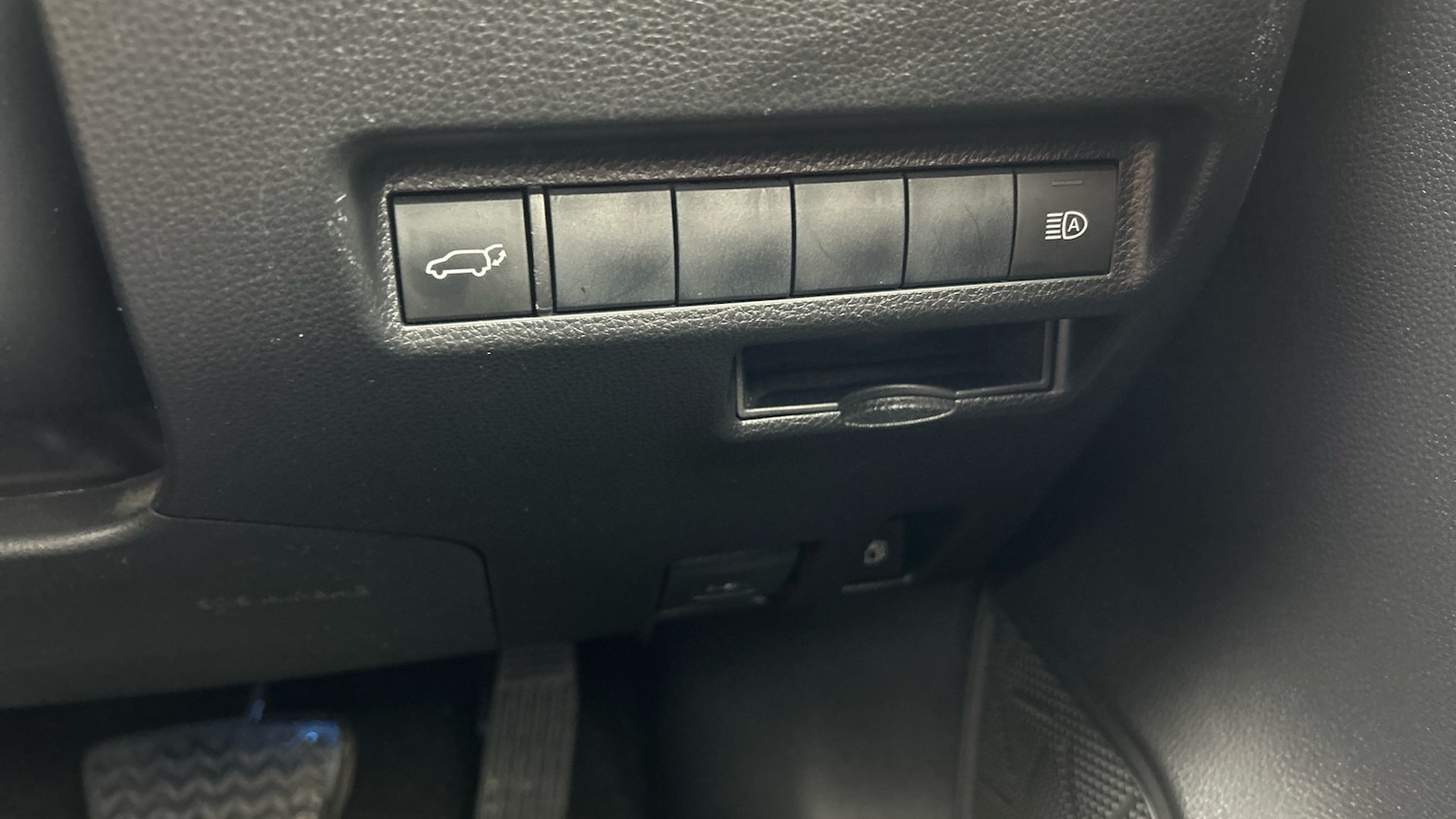 Vehicle 30