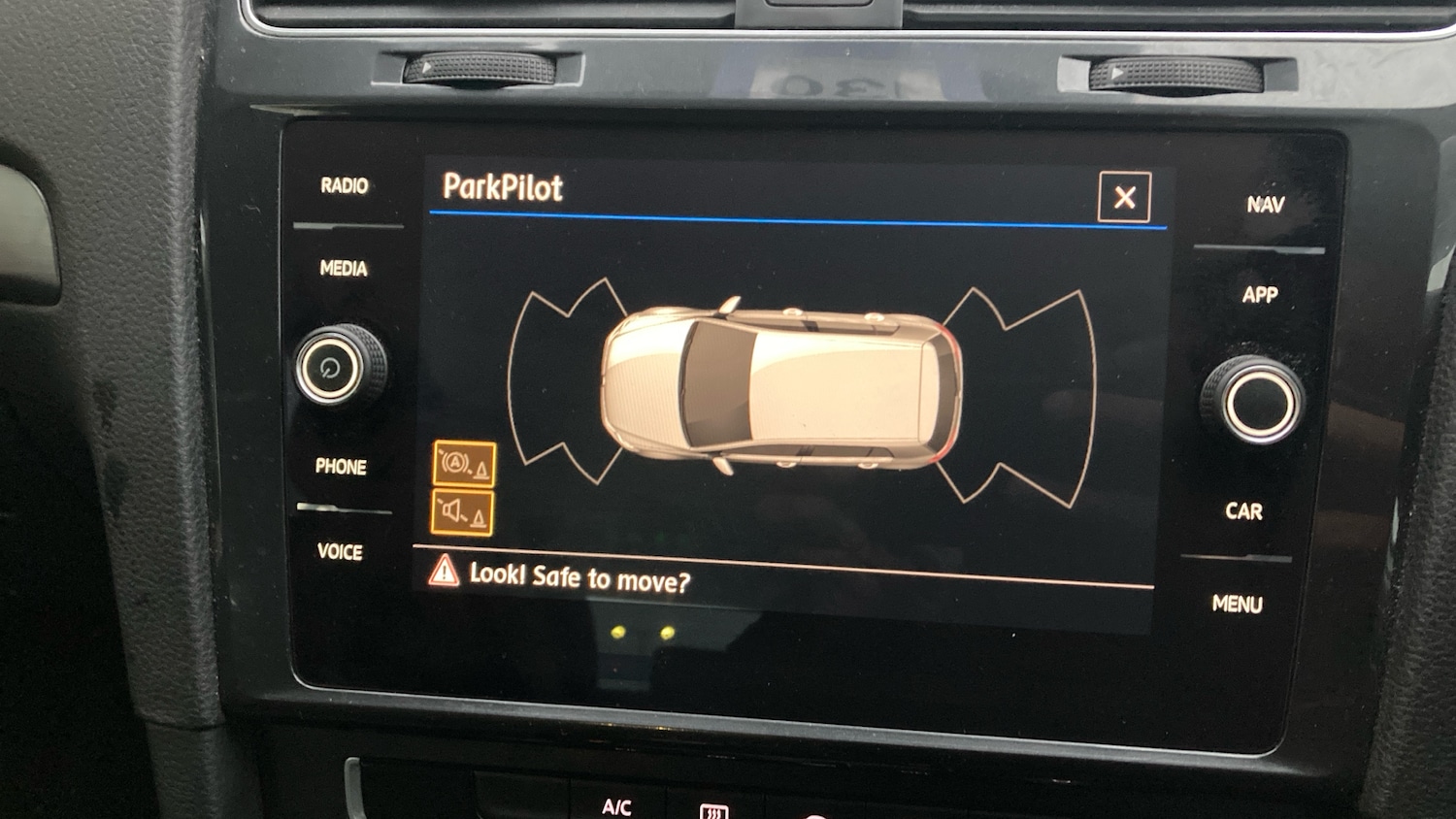 Used Volkswagen Golf 2019 for sale - 77001753: Photo 25