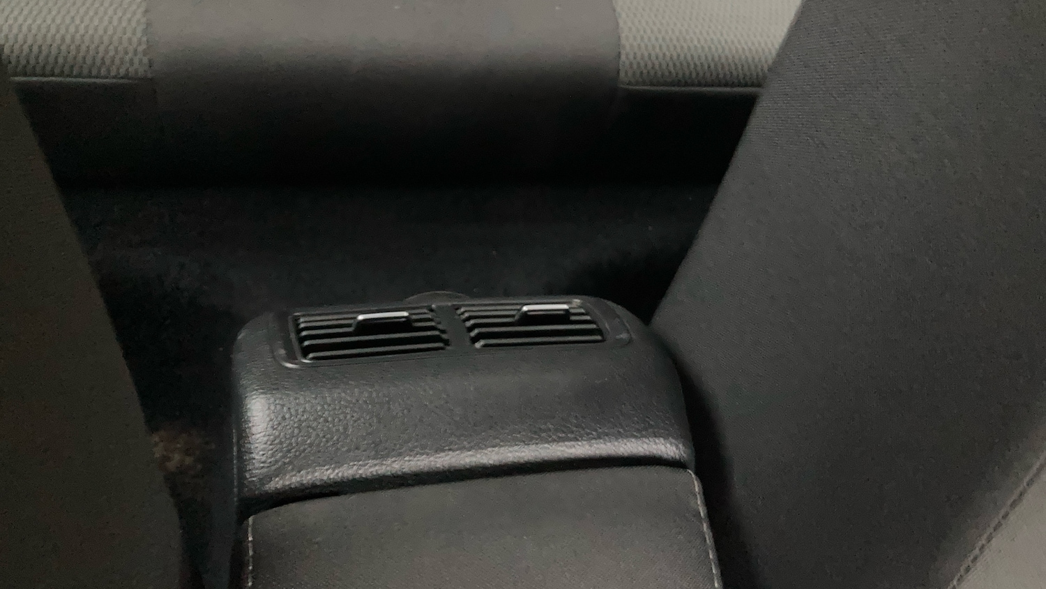 Used Volkswagen Golf 2019 for sale - 77001753: Photo 29