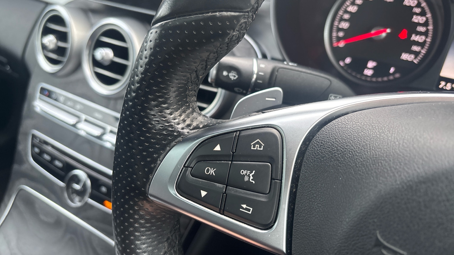 Used Mercedes-Benz C Class 2016 for sale - 77487045: Photo 22