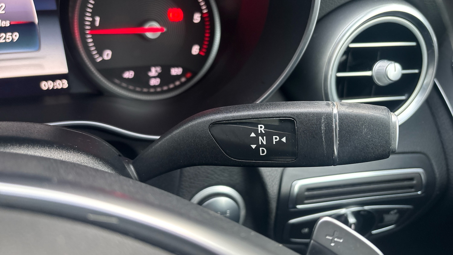 Used Mercedes-Benz C Class 2016 for sale - 77487045: Photo 25