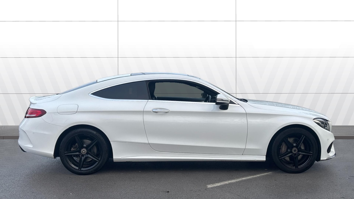 Used Mercedes-Benz C Class 2016 for sale - 77487045: Photo 5