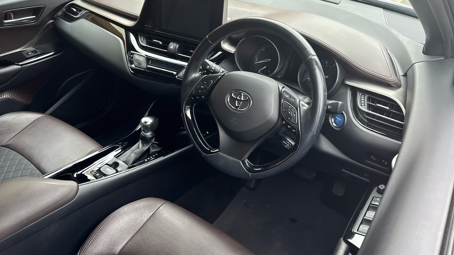 Used Toyota C-HR 2018 for sale - 78155247: Photo 11