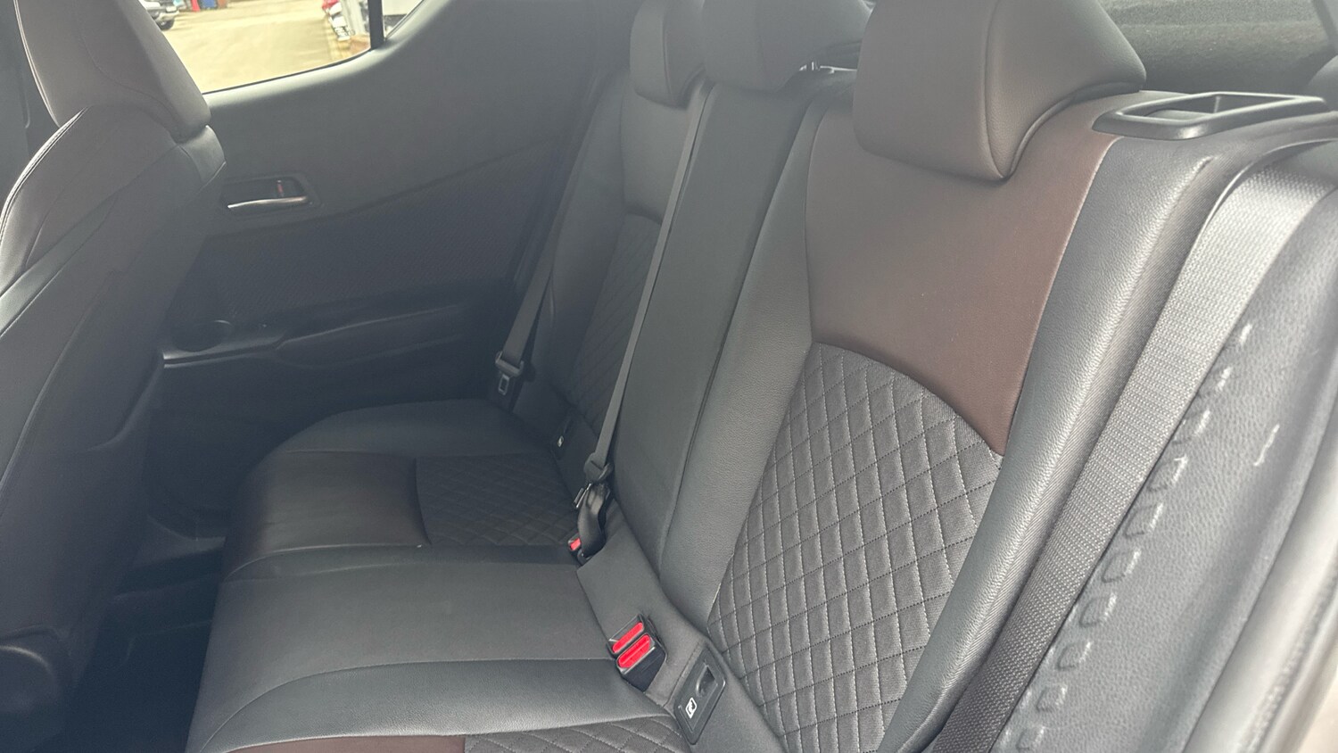 Used Toyota C-HR 2018 for sale - 78155247: Photo 16