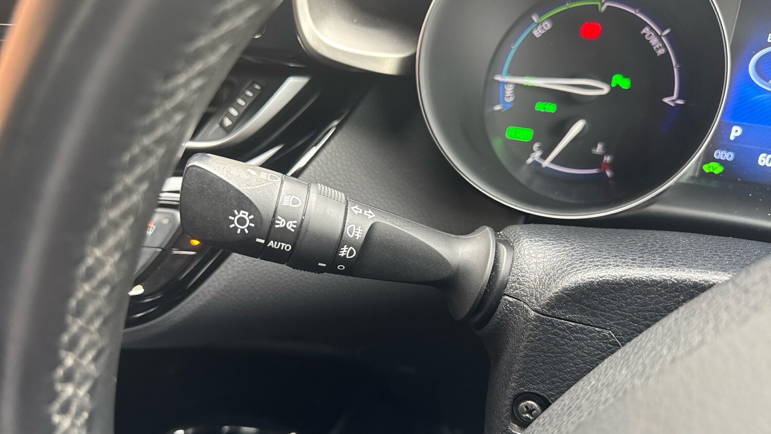 Used Toyota C-HR 2018 for sale - 78155247: Photo 22