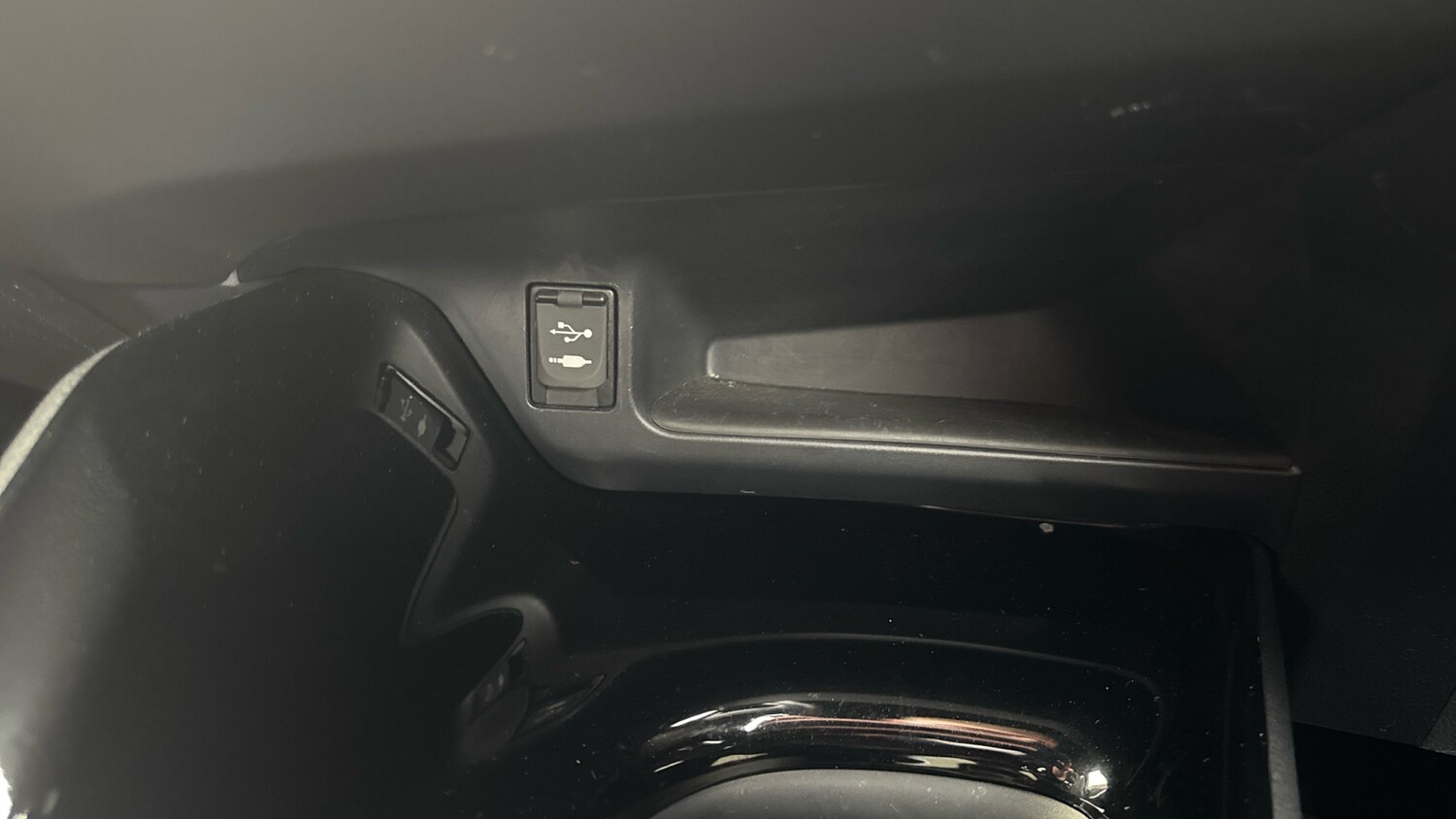 Used Toyota C-HR 2018 for sale - 78155247: Photo 29