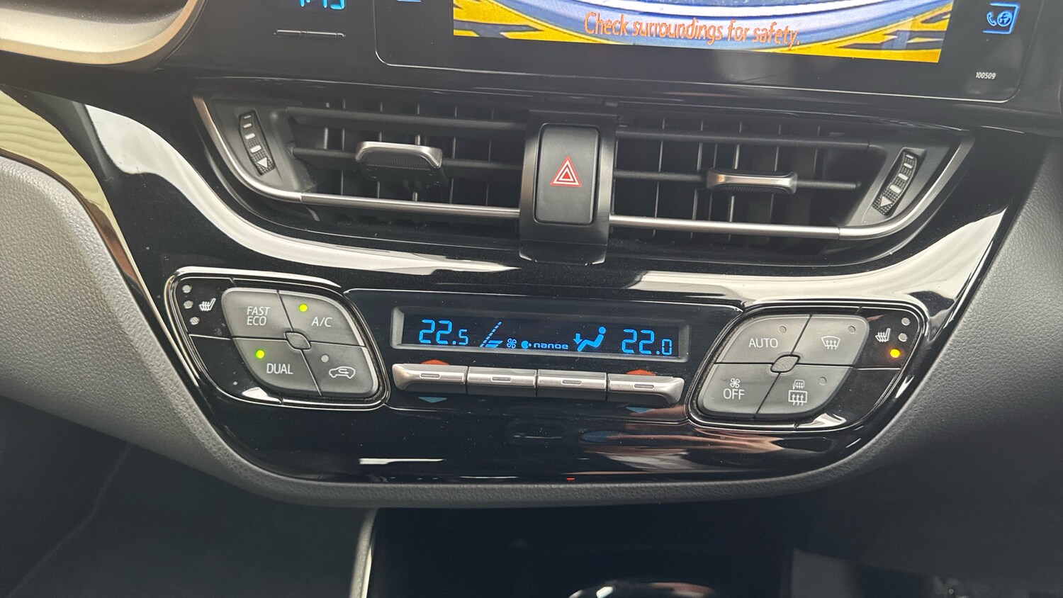 Used Toyota C-HR 2018 for sale - 78155247: Photo 30