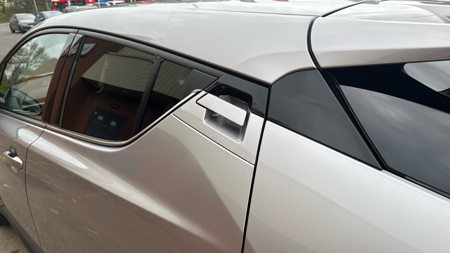 Used Toyota C-HR 2018 for sale - 78155247: Photo 41